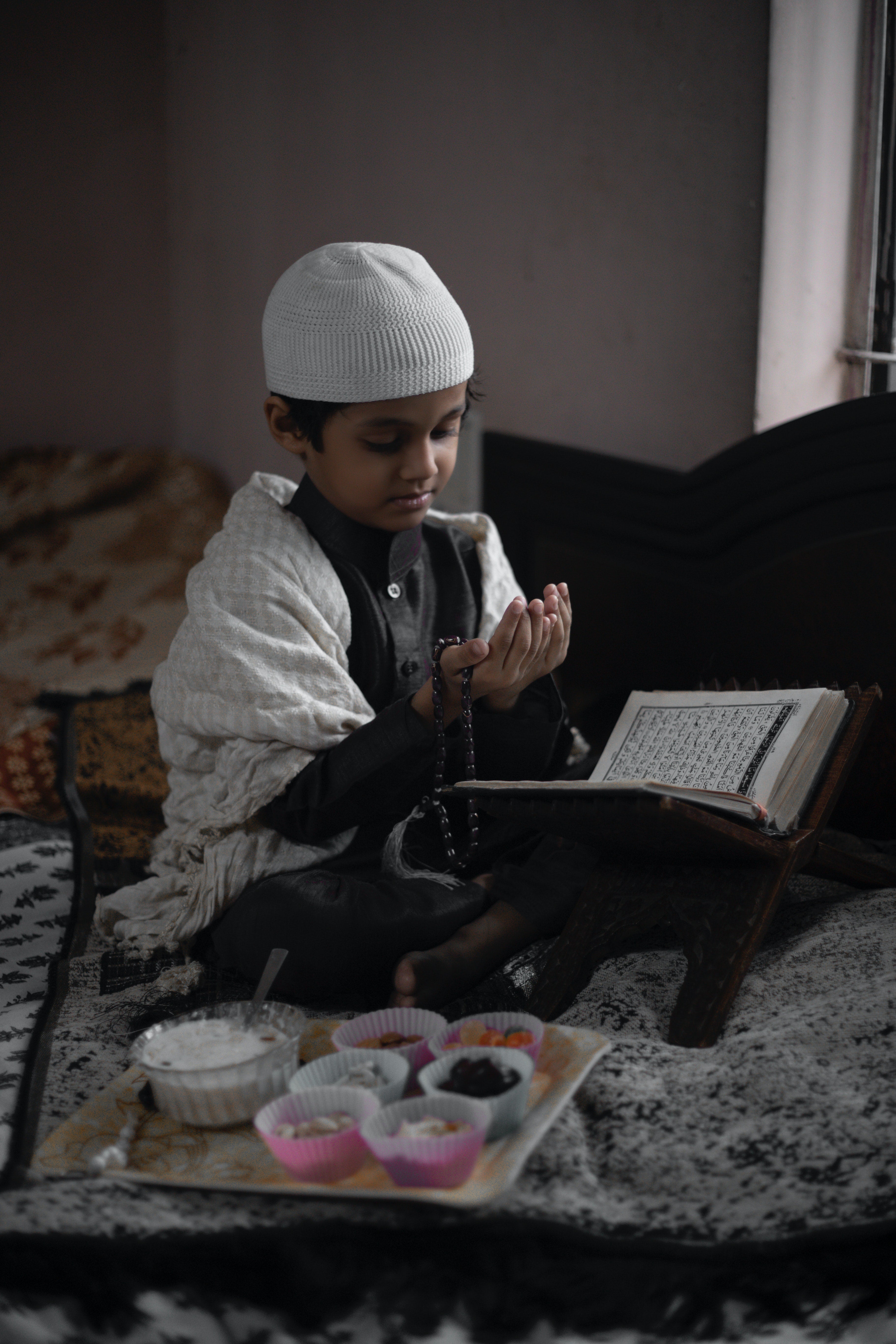 Surround your kid’s life with Dua