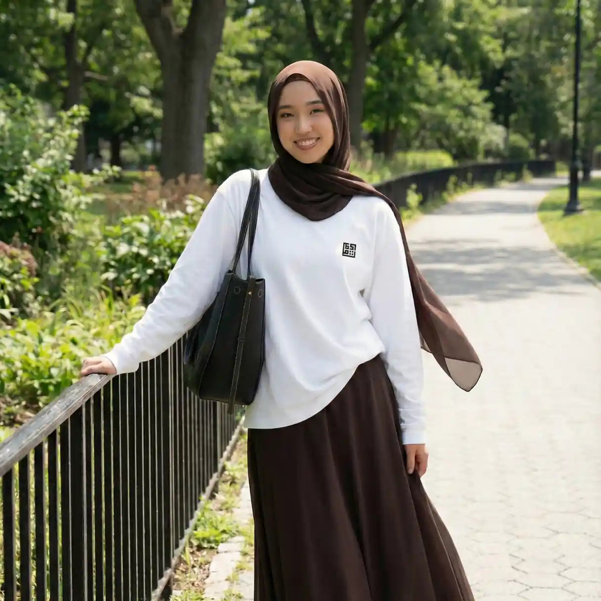 T-Shirt Lengan Panjang Harian | Koleksi Fajr Club